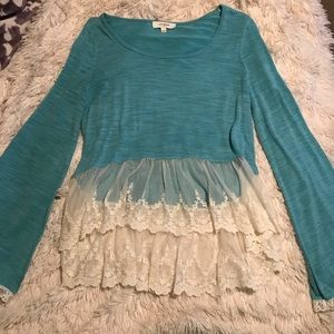 Boho Bell-Sleeve Crop